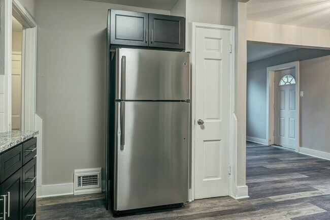 Stainless Steel Appliances including Refrigerator, Dishwasher, Range and Microwave - 1254 Hafner Pl