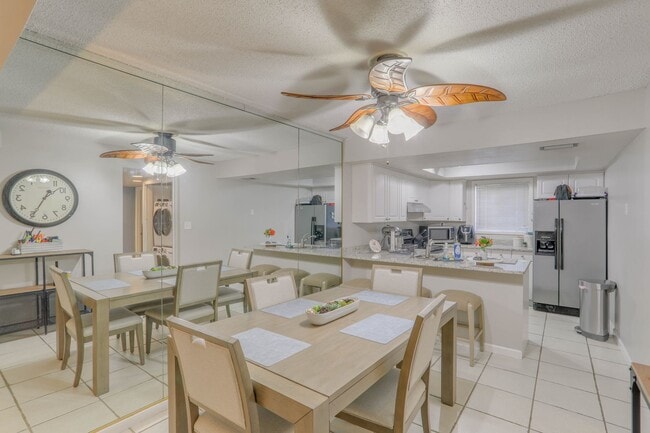 Photo - 1082 E Michigan St House