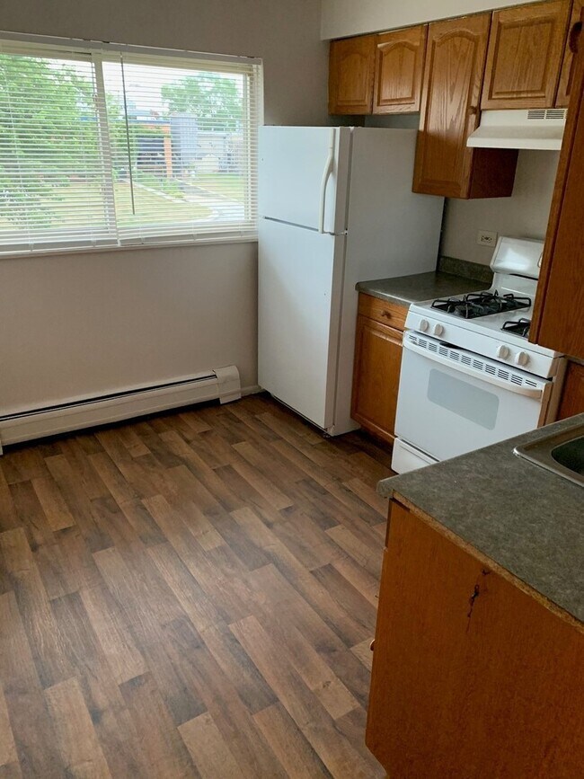 Foto del edificio - 703 E Fullerton Ave