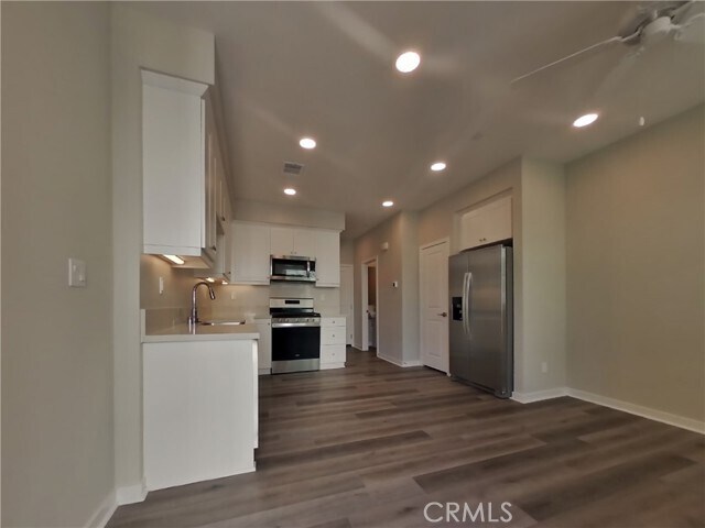 Foto del edificio - 24694 Amor Ct