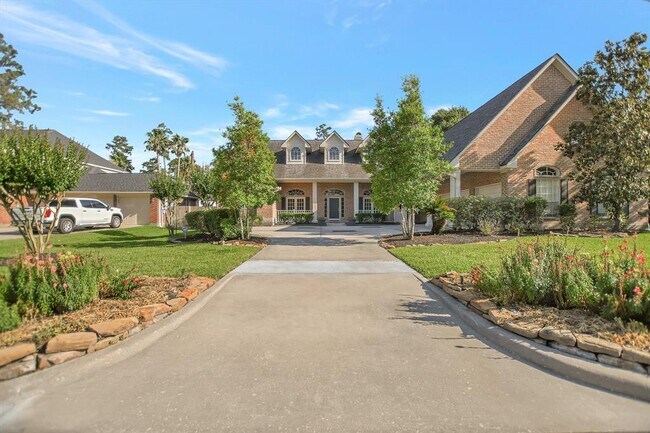 Foto del edificio - 6615 Butler Oaks Ct