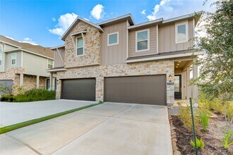 Building Photo - 21255 Doubtful Cyn Dr