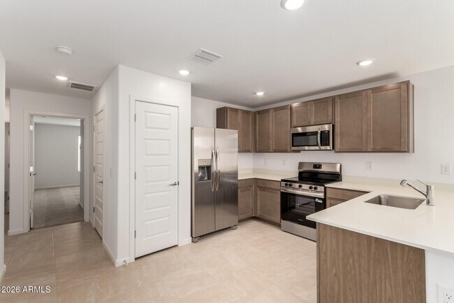 Foto del edificio - 17589 N Del Mar Ave