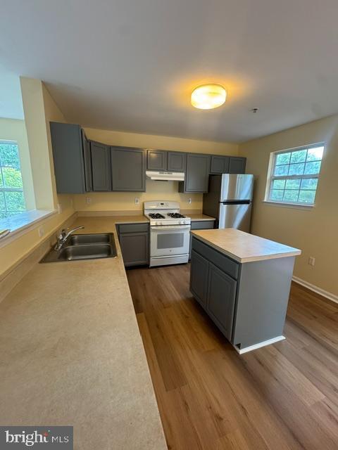Building Photo - 16100 Edenwood Dr