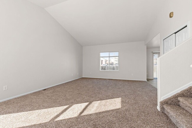 Foto del edificio - 5085 Tabor Lane