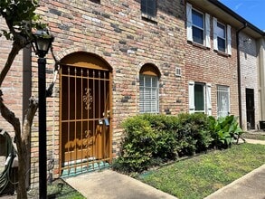 Building Photo - 1715 Moritz Dr Building Photo - 1715 Moritz Dr