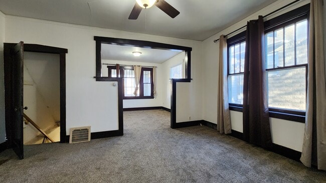 Building Photo - 1314 3rd Ave N