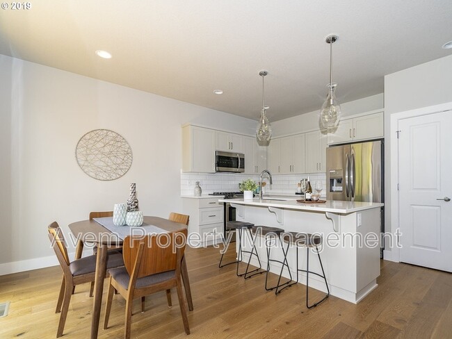 Foto del edificio - 10909 SW Annand Hill Ct