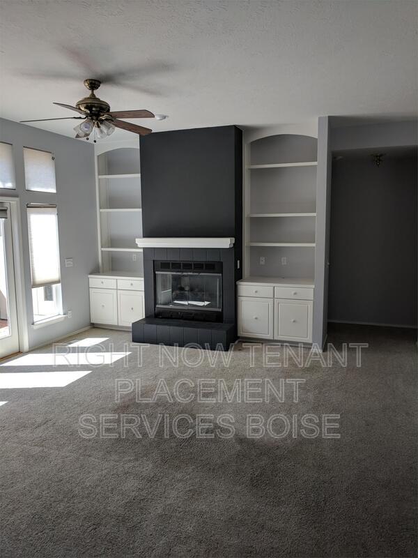 Building Photo - 5503 North Rivulet Way