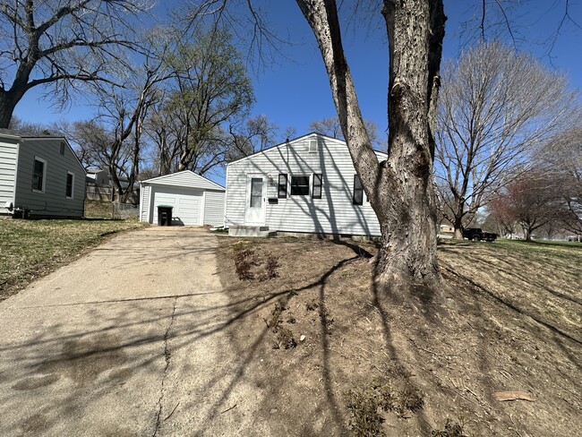 Building Photo - 782 Cole Creek Cir