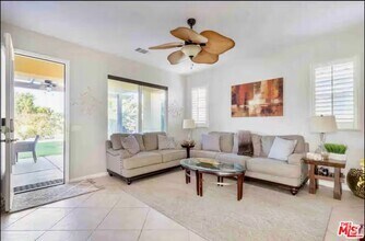 Building Photo - 82118 Hopkins Dr
