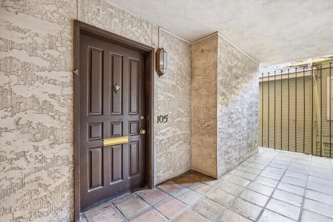 Foto del edificio - 505 W 7th St
