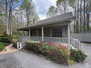 Building Photo - 1419 Russ Cornett Rd