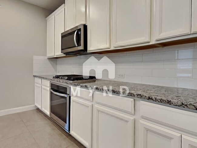 Foto del edificio - 6730 Barrington Creek Trace