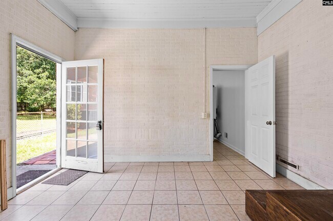 Foto del edificio - 4750 Lang Ridge Dr