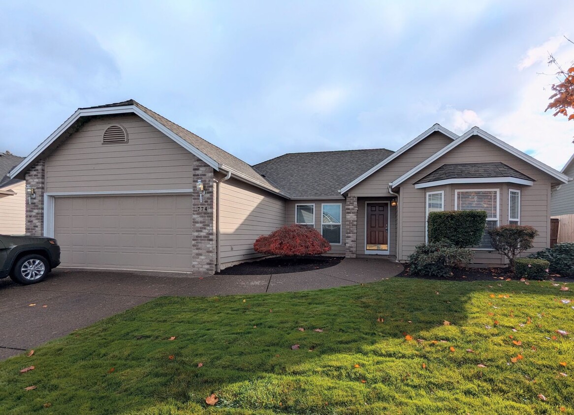 Foto principal - Beautiful Home in Keizer