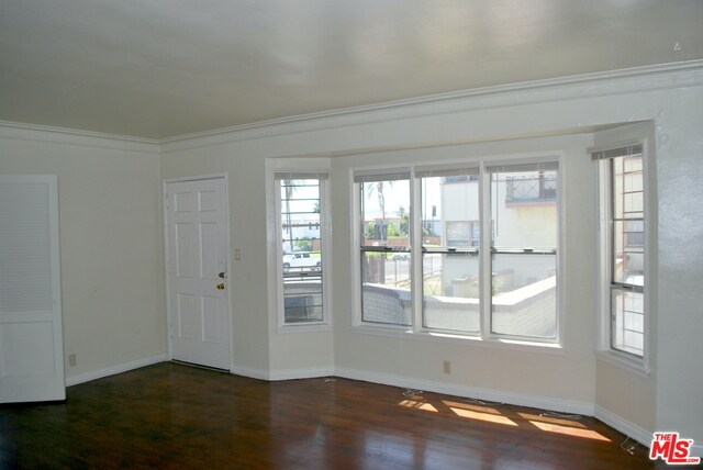 Foto del edificio - 3921 W Adams Blvd