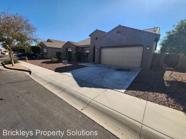 Building Photo - 4 br, 2 bath House - 10611 W Jones Ave