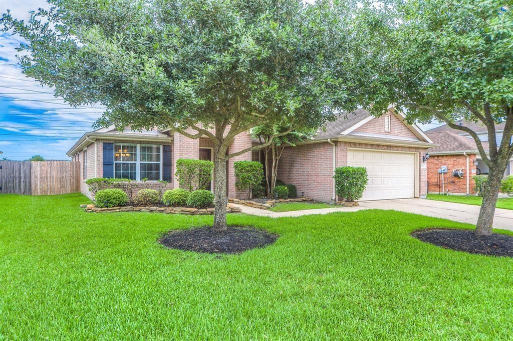 2143 Enchanted Park Ln, Katy, TX 77450 House Rental in Katy, TX
