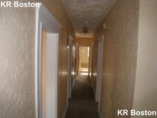 Building Photo - 57 Union St