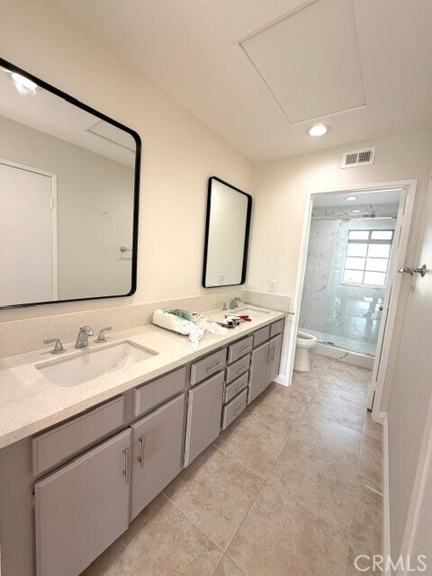 Building Photo - 2931 Plaza del Amo