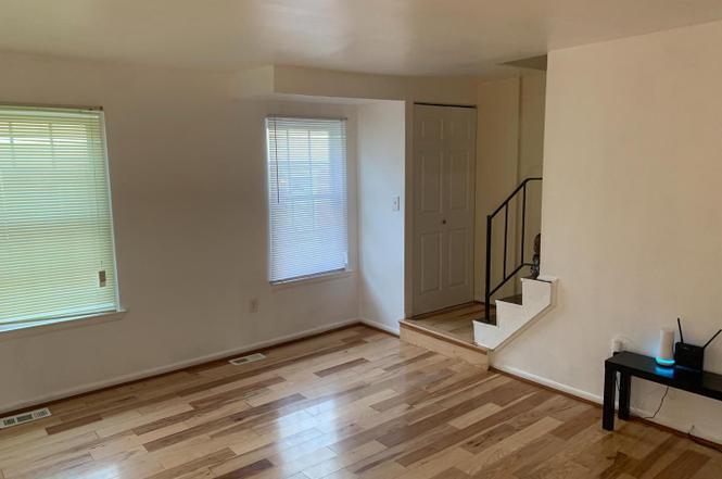 Living Room - 8230 Kilmory Ct
