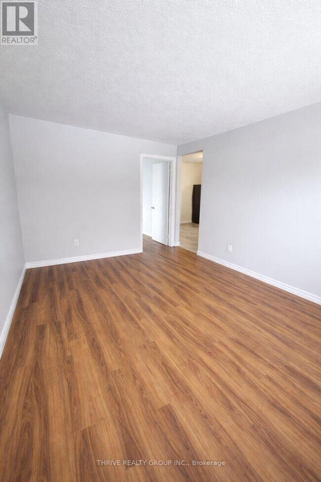 Photo du bâtiment - 184 Simcoe St