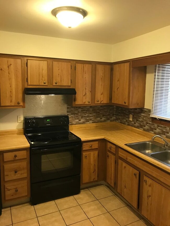 Interior Photo - Immaculate Updated 2 Bedroom 1 bath