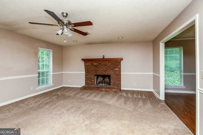 Building Photo - 6226 Sweetgum Trail