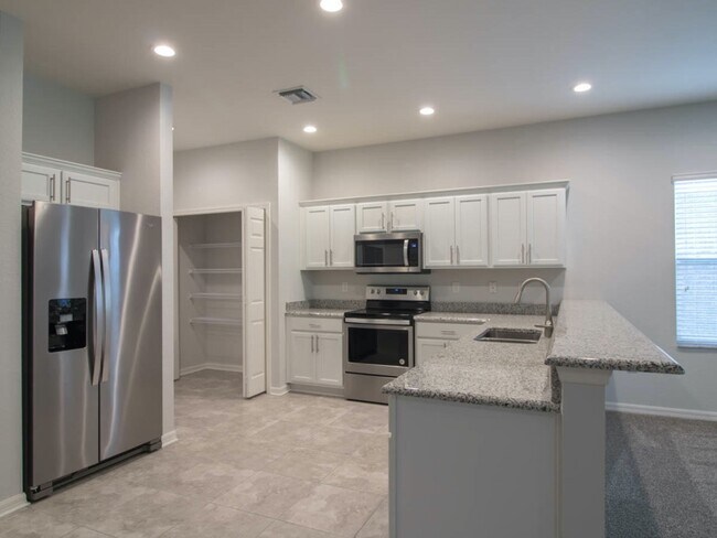 Building Photo - 1097 Grantham Dr