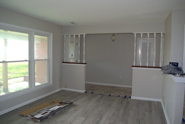 Foto del edificio - Nice 3 Bedroom Farm House In Fayette!