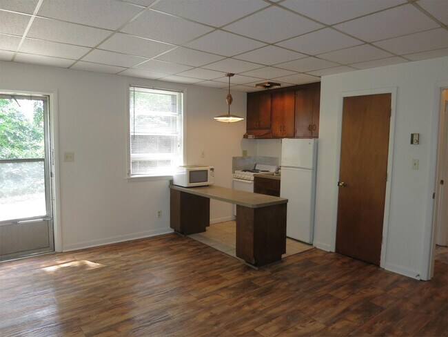 Building Photo - 510 Nob Hill Cir