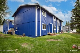 Building Photo - 1701 Russian Jack Dr