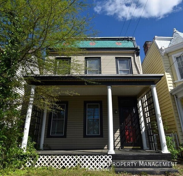 Photo - 805 S Meadow St House