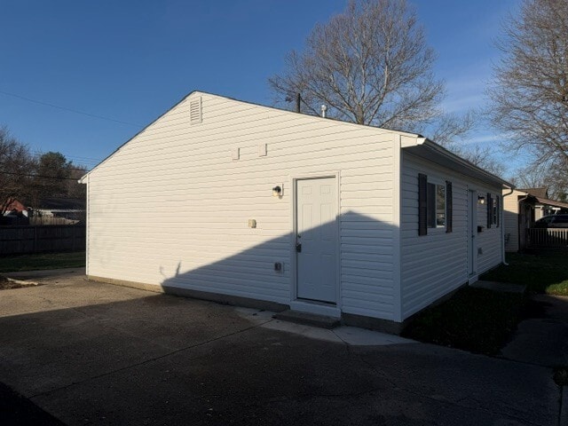 Building Photo - 1269 Grovewood Dr