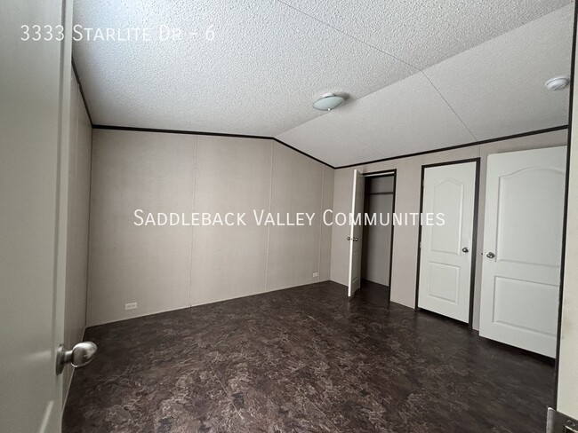 Building Photo - 3333 Starlite Dr