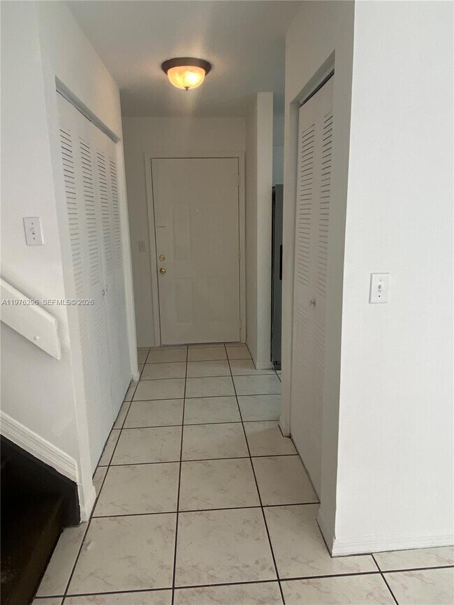 Foto del edificio - 6245 SW Kendale Lakes Cir