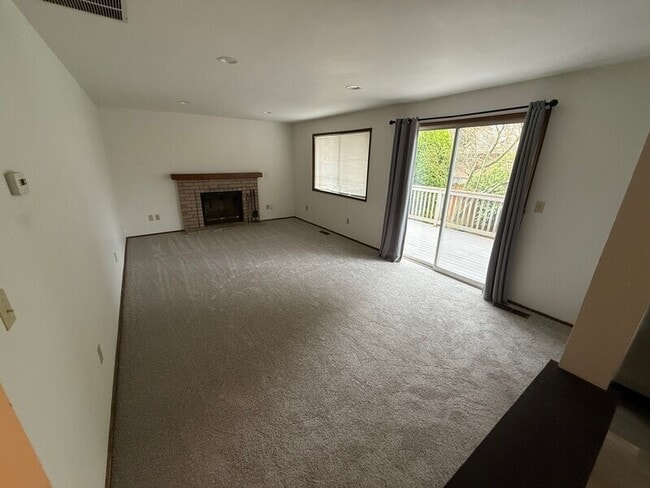 Photo - 11110 55th Ave W House