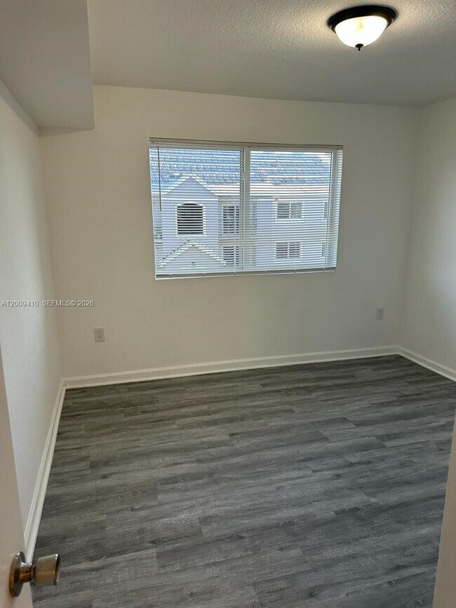 Foto del edificio - 15422 SW 284th St