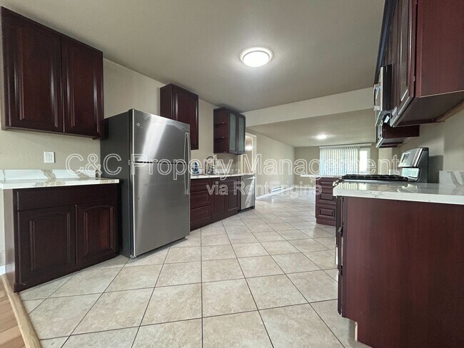 Foto del edificio - 2226 Sacramento St