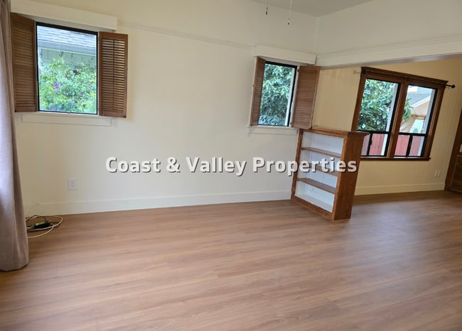 Building Photo - Charming 2-Bedroom Home in Gonzales