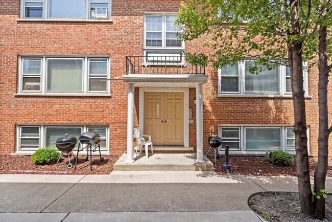 Foto del edificio - APM 9465 Maple Drive