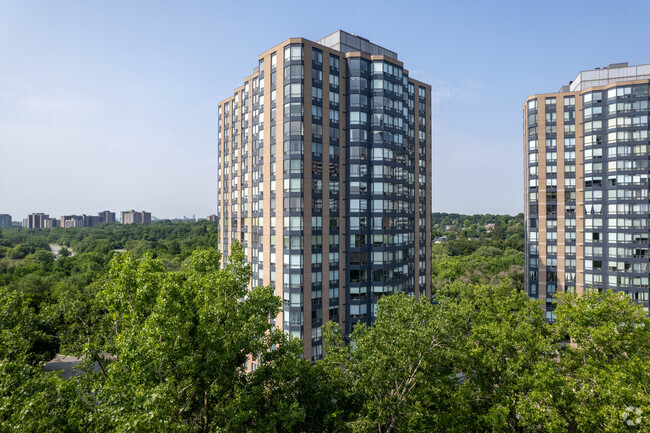 Building Photo - 3 Hickory Tree Rd
