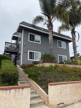 Building Photo - 5660 Lauretta St