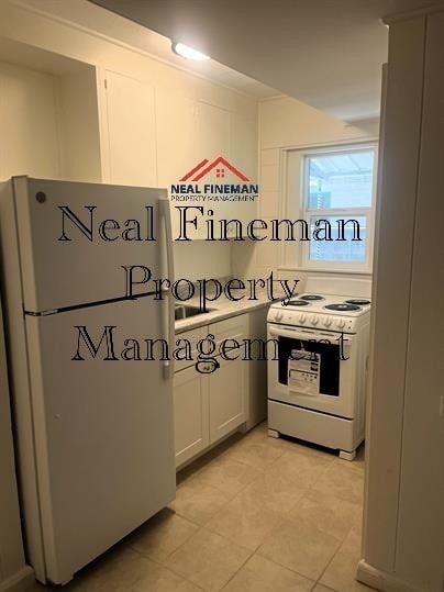 Building Photo - 1 Bed 1 Bath Apartment NO PARKING.