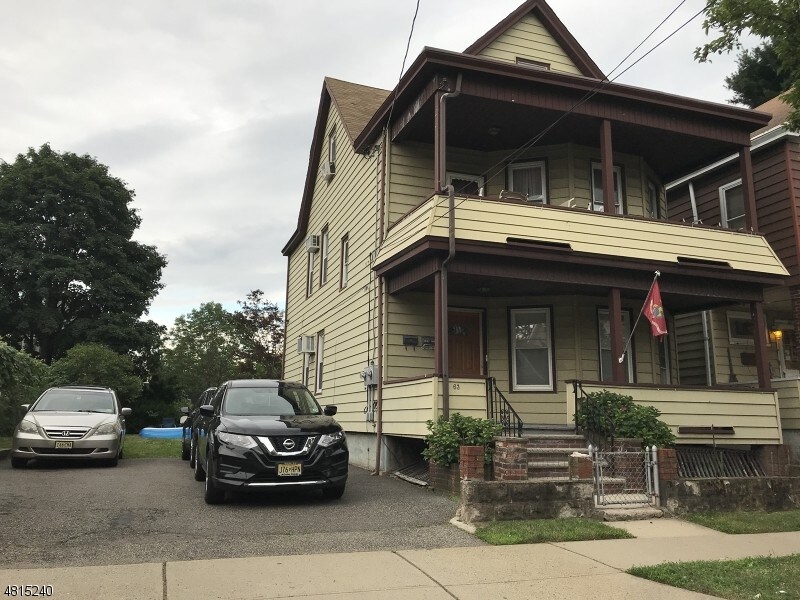 Primary Photo - 63 E Clifton Ave