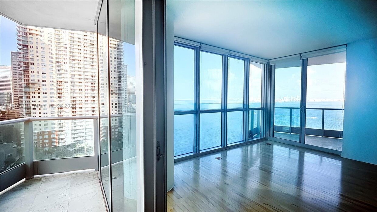 Primary Photo - 1331 Brickell Bay Dr