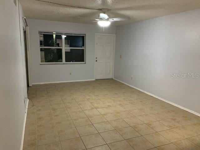 Building Photo - 558 Clearwater Largo Rd N