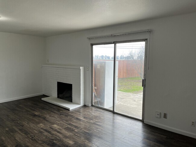 Building Photo - 7772 Shrader Cir