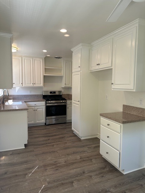 Kitchen - 2711 W Victory Blvd